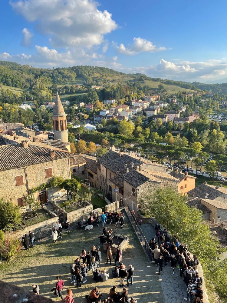 sagra del tartufobianco pregiato di sant'agata feltria